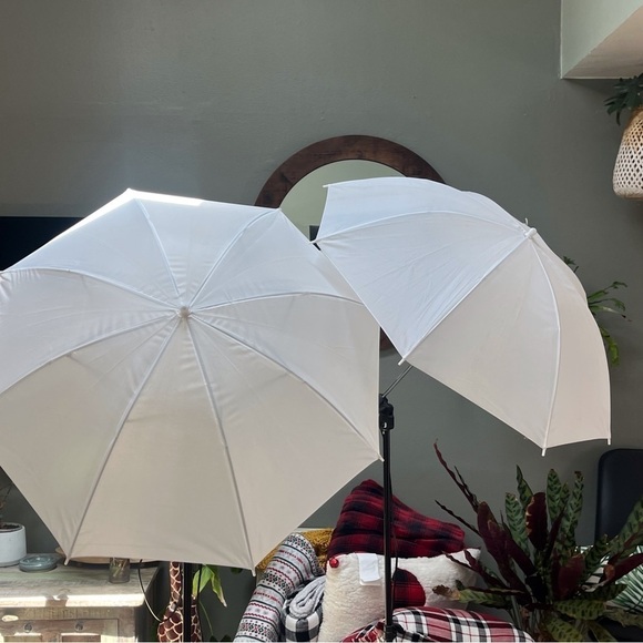 Photography Umbrella Continuous Lighting Kit set of 2 - Picture 3 of 4